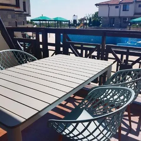 Dream In Imperial Heights Σάνι Μπιτς